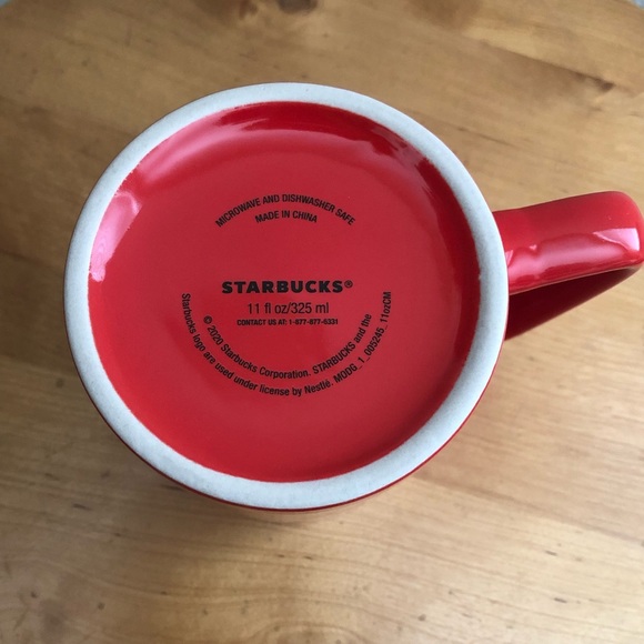 Starbucks 2020 Red Mug Classic Green Logo With Angular Handle 11 oz. - Picture 4 of 5